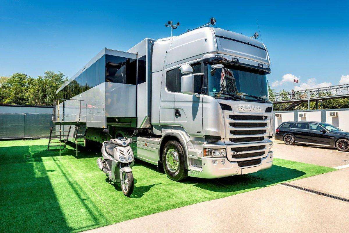 You could own Nico Rosberg's incredible motorhome | F1Destinations.com