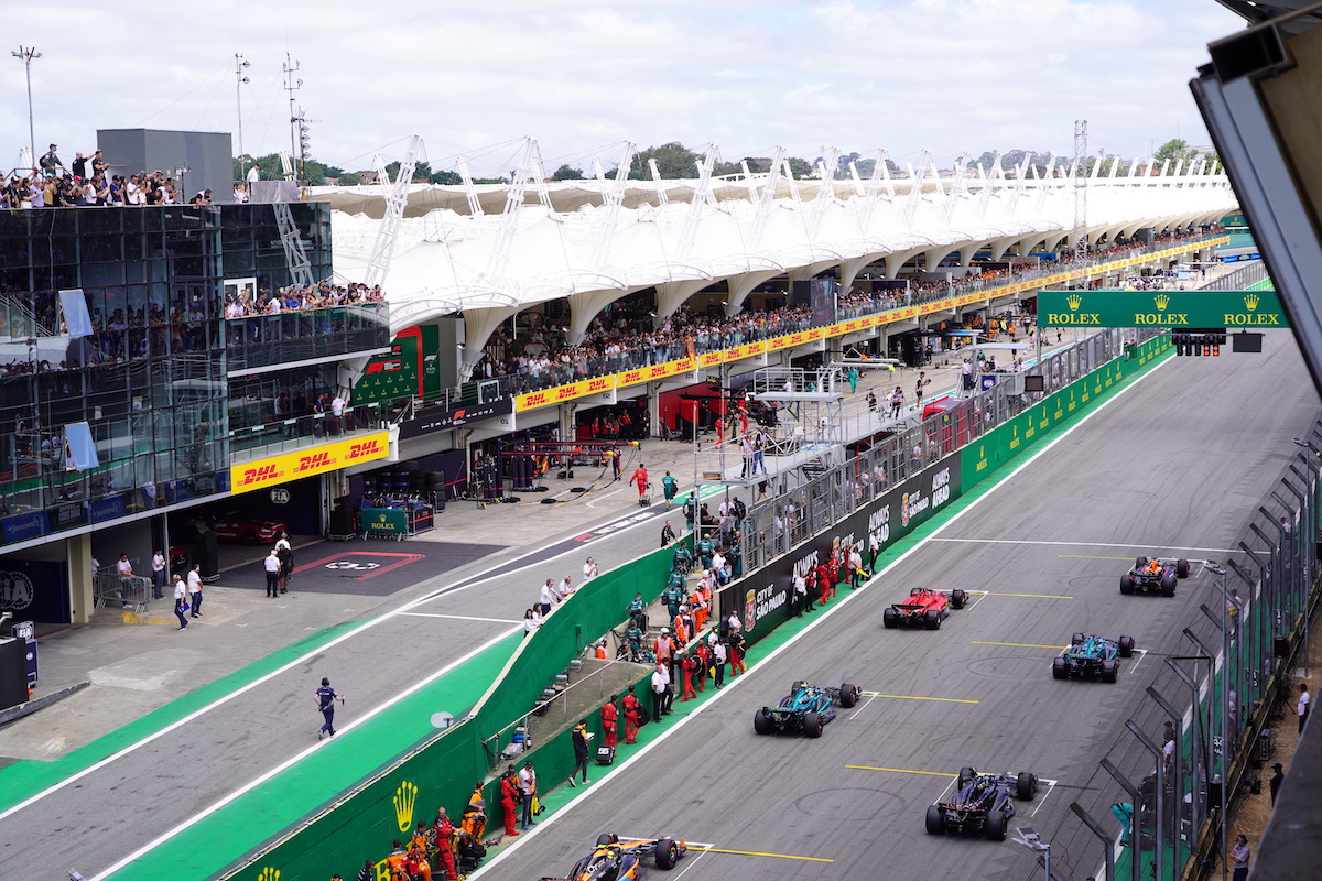 Brazilian GP red-flagged on second lap after first corner pile-up